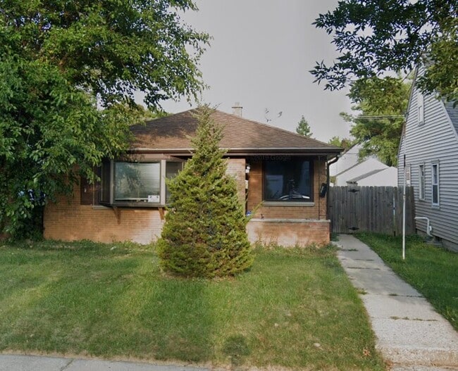 4258 N 63rd St in Milwaukee, WI - Building Photo - Building Photo