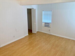 6927 Avenue O in Galveston, TX - Building Photo - Building Photo