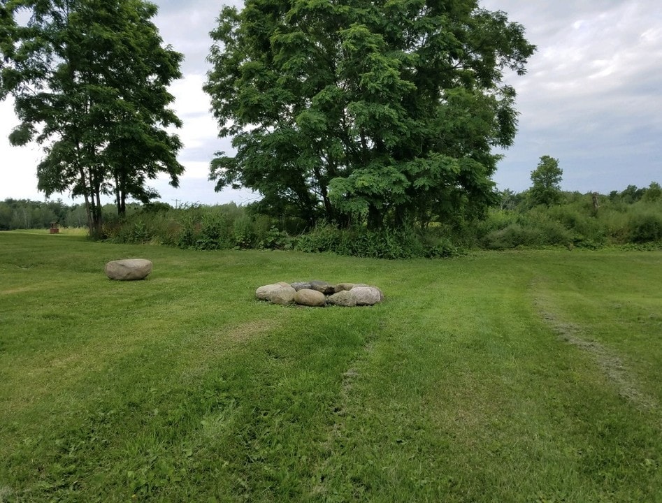 3623 Darbys Corners Rd, Unit 2 in Branchport, NY - Building Photo