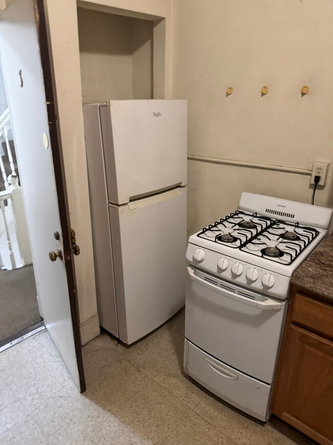 9 Myrtle St in Boston, MA - Building Photo - Building Photo