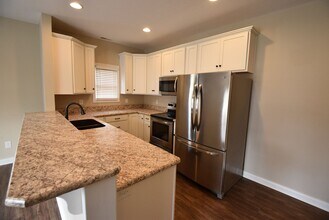 315-319 N Harrison St in Greenfield, IN - Building Photo - Building Photo