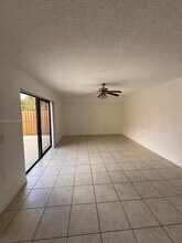 602 Green Springs Pl in West Palm Beach, FL - Building Photo - Building Photo