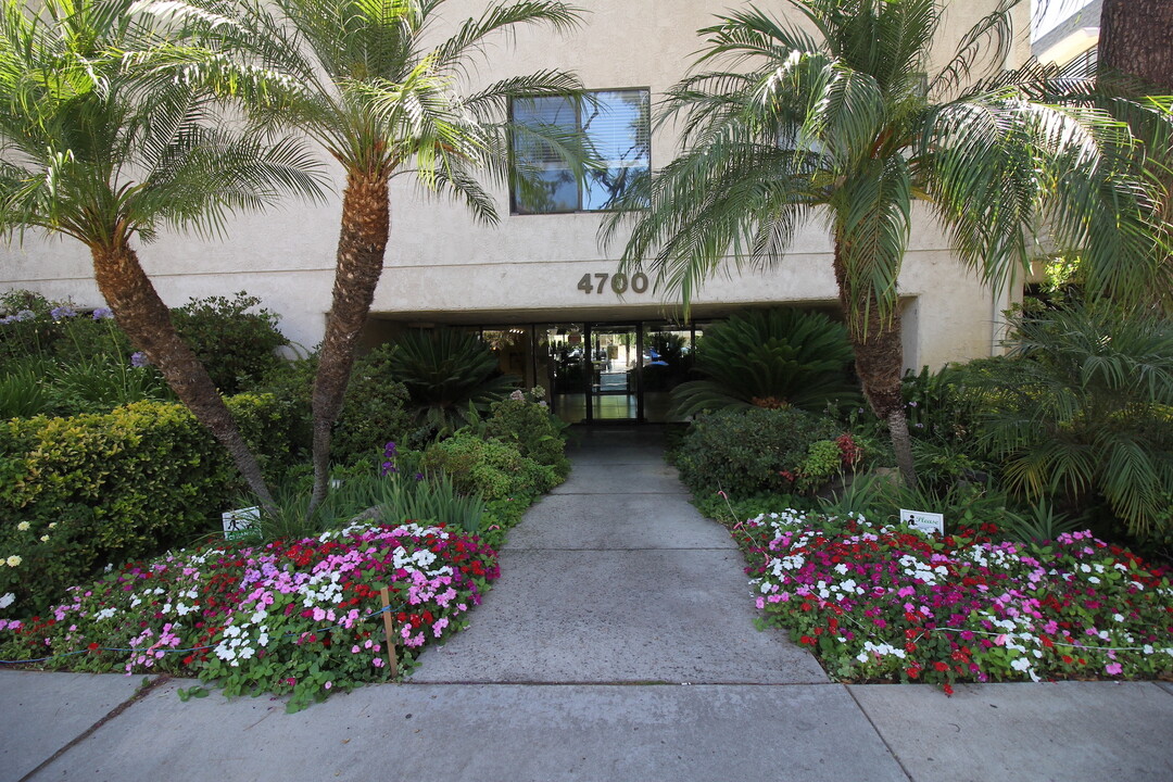 4700 Natick Ave in Sherman Oaks, CA - Building Photo
