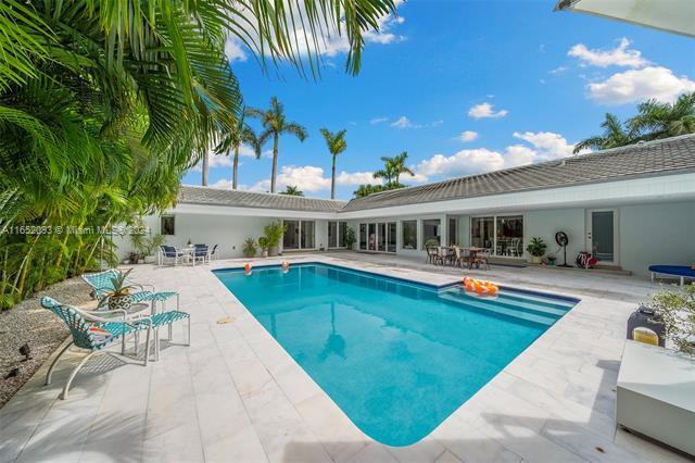 495 Campana Ave in Coral Gables, FL - Building Photo - Building Photo