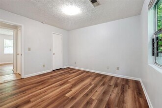 3107 Del Monico Dr in Decatur, GA - Building Photo - Building Photo