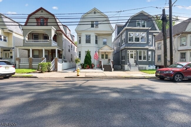 property at 18 Llewellyn Ave
