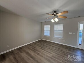 10531 Trolley Run Dr in Cornelius, NC - Building Photo - Building Photo