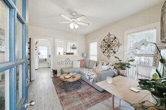 909 Harvard St in Houston, TX - Building Photo - Building Photo