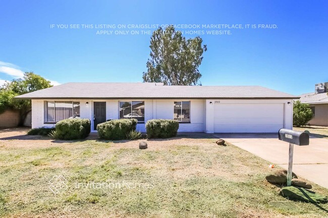 property at 2023 W Wescott Dr
