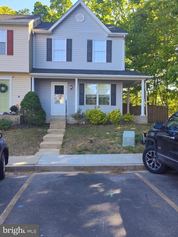property at 45240 Woodstown Way