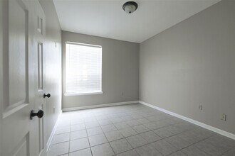 7131 Point Avery Dr in Baton Rouge, LA - Building Photo - Building Photo