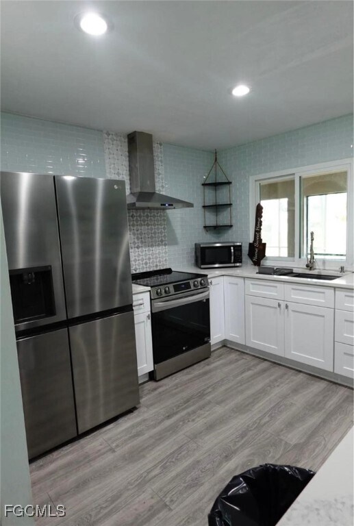 property at 419 Robert Ave