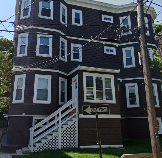 30 Cambridge Ter, Unit 2 in Cambridge, MA - Building Photo