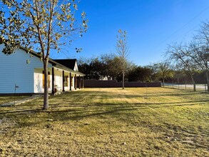 713 Overlook Dr in Cleburne, TX - Building Photo - Building Photo