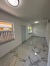 5962 NW 19th St in Lauderhill, FL - Building Photo - Building Photo