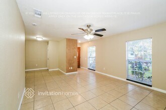 2925 E 148th Ave in Lutz, FL - Foto de edificio - Building Photo