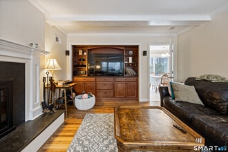 10 Candlewood Ln in Farmington, CT - Building Photo - Building Photo