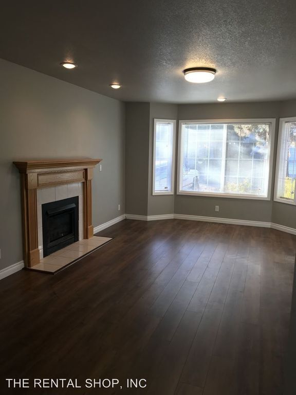 1798 SE Ironwood Ct in Bend, OR - Building Photo - Building Photo