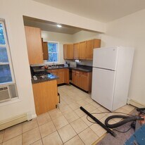 195 George St, Unit 1st F in New Brunswick, NJ - Building Photo