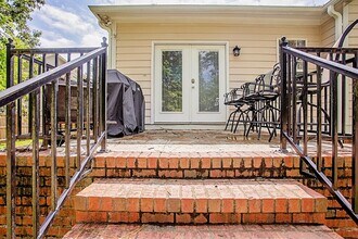 331 Ridgeway Ct in Fayetteville, NC - Building Photo - Building Photo