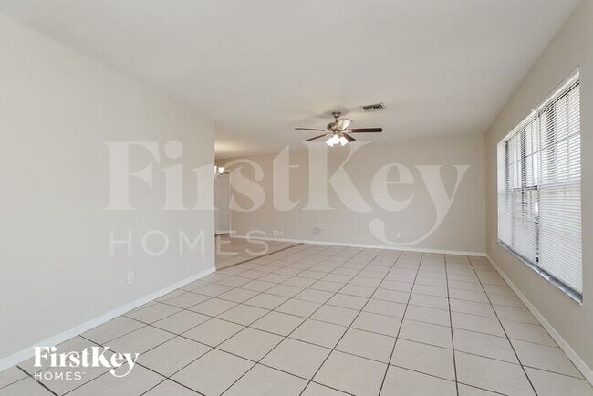17560 Oriole Rd in Ft. Myers, FL - Building Photo - Building Photo