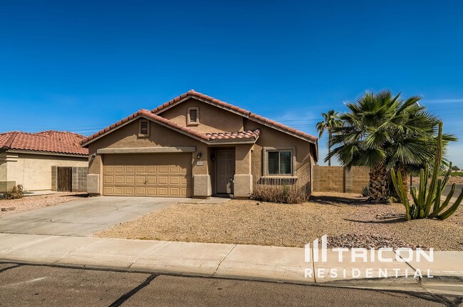 property at 11844 W Edgemont Ave