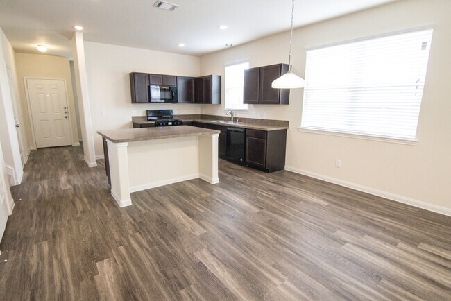 29435 Westhope Dr in Spring, TX - Building Photo - Building Photo