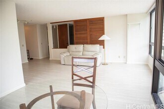 55 S Judd St in Honolulu, HI - Building Photo - Building Photo