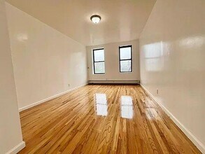 1200 College Ave in Bronx, NY - Building Photo - Building Photo