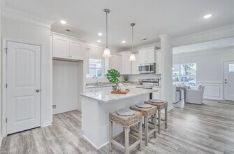 1540 Beekman St in Norfolk, VA - Building Photo - Building Photo