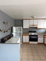 3362 N Cardi Blvd, Unit 3364 in Tucson, AZ - Building Photo