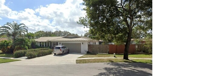 property at 6020 SW 17th Ct