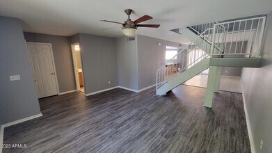 5846 W Gelding Dr in Glendale, AZ - Building Photo - Building Photo