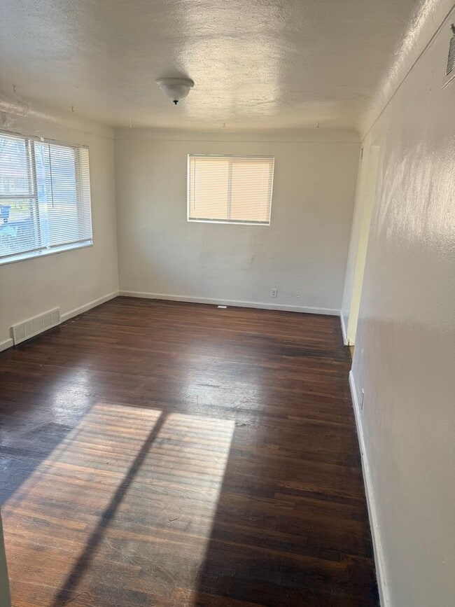 4245 Smithfield Pl in St. Louis, MO - Building Photo - Building Photo