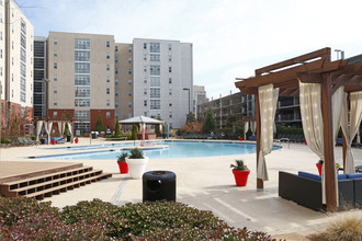 Westmar Student Lofts in Atlanta, GA - Foto de edificio - Building Photo