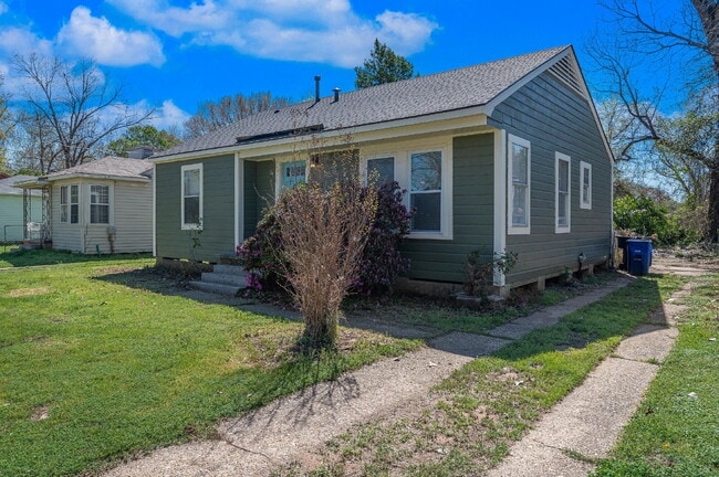 219 E Slattery Blvd in Shreveport, LA - Building Photo - Building Photo