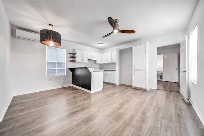 property at 1710 Shelby St