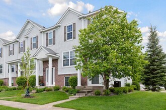 15130 Fanning Dr N in Hugo, MN - Building Photo - Building Photo