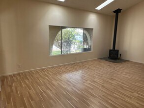 4623 Marlene Dr in Santa Maria, CA - Building Photo - Building Photo