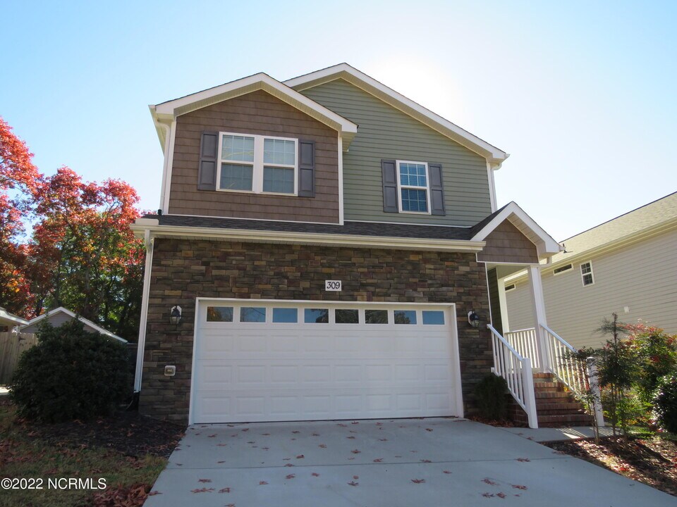 309 N Saylor St in Southern Pines, NC - Building Photo