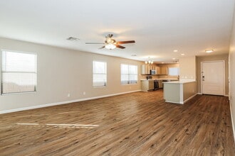 18611 North 22nd St in Phoenix, AZ - Building Photo - Building Photo