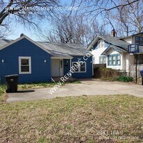 1041 SW Webster Ave in Topeka, KS - Building Photo