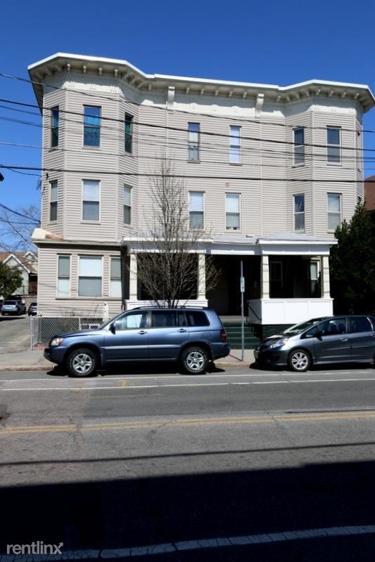 11 Beacon St-Unit -# 3 in Somerville, MA - Building Photo - Building Photo