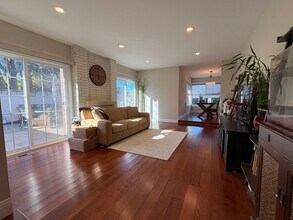 601 Barneson Ave in San Mateo, CA - Building Photo - Building Photo