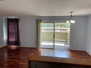215 Reflections Dr, Unit 14 in San Ramon, CA - Building Photo - Building Photo