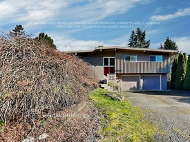 28232 27th Ave S in Federal Way, WA - Building Photo