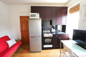 Christopher Street Furnished appartment in New York, NY - Foto de edificio - Building Photo