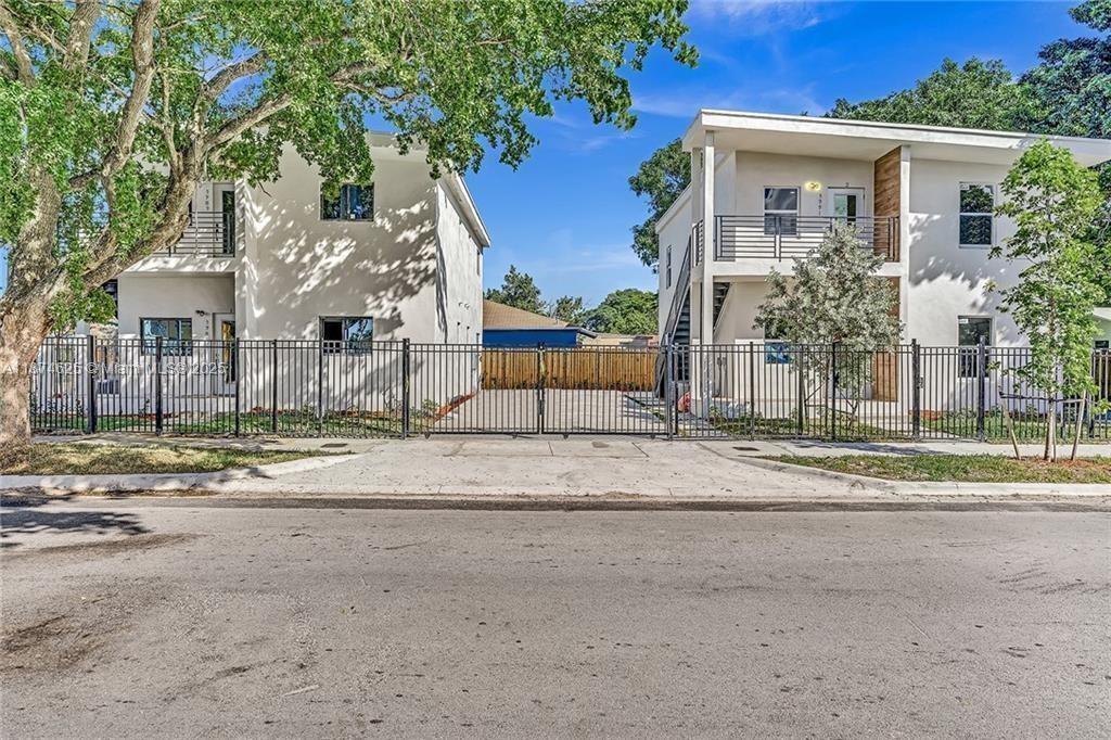 5991 NW 14th Ave in Miami, FL - Building Photo