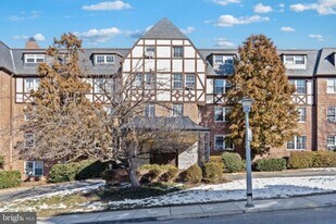 310 Ridgemede Rd in Baltimore, MD - Building Photo