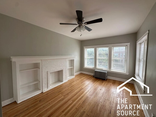 property at 4908 N St Louis Ave